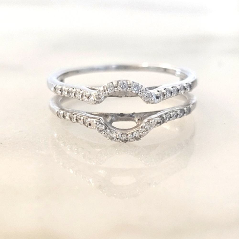 Solitaire Enhancer/ Ring Guard